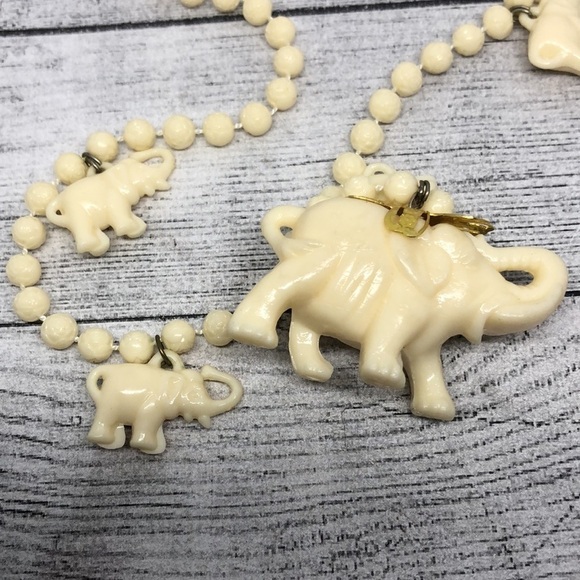 Vintage elephant charm statement necklace boho festival celluloid, designer look - Picture 4 of 7